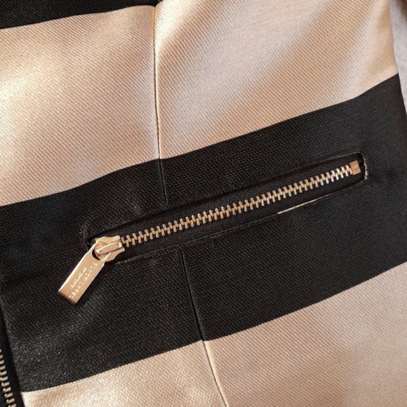 Zip Up Blazer - Picture 6 of 8